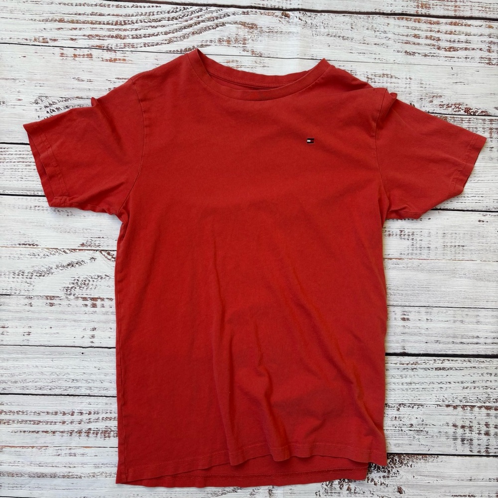 Red Tommy Hilfiger Tee Shirt